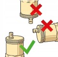 CALEFFI Separator powietrza DISCAL 1" kątowy